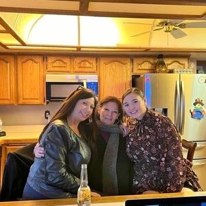 Meet your Posher, Sofia